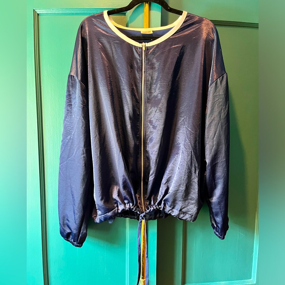 Navy silky zip front jacket L/XL size